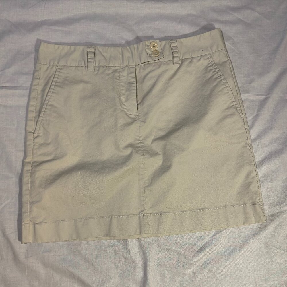Vineyard Vines Khaki Mini Skirt, Size 6